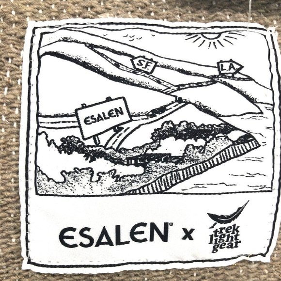 NWT! Esalen + Trek Light Gear Blanket in Horizon Gold - Picture 7 of 8